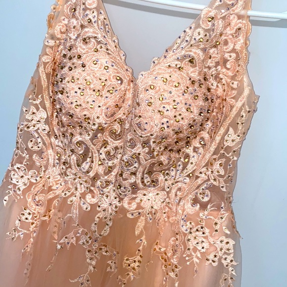 Fancy dress - Picture 4 of 7